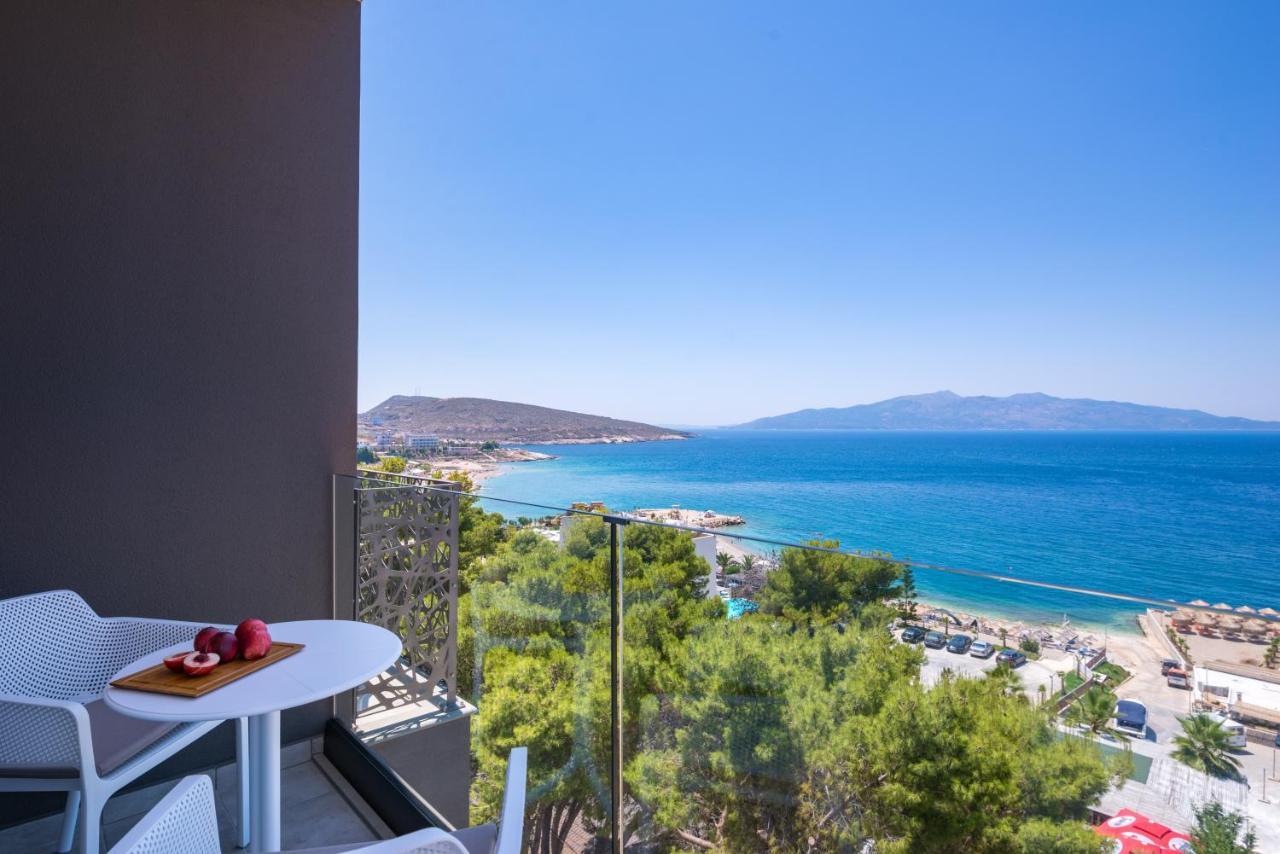 Glow Boutique Hotel & Suites Саранда Экстерьер фото